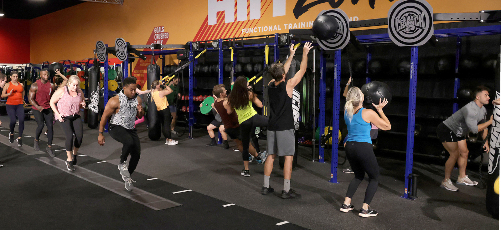 line hiit up class at crunch fitness